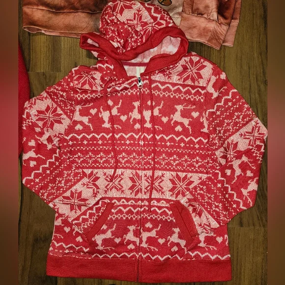 Xmas Sweater Lot for the Fam- Don't Wait Until Last Minute Next Year! - Picture 4 of 6